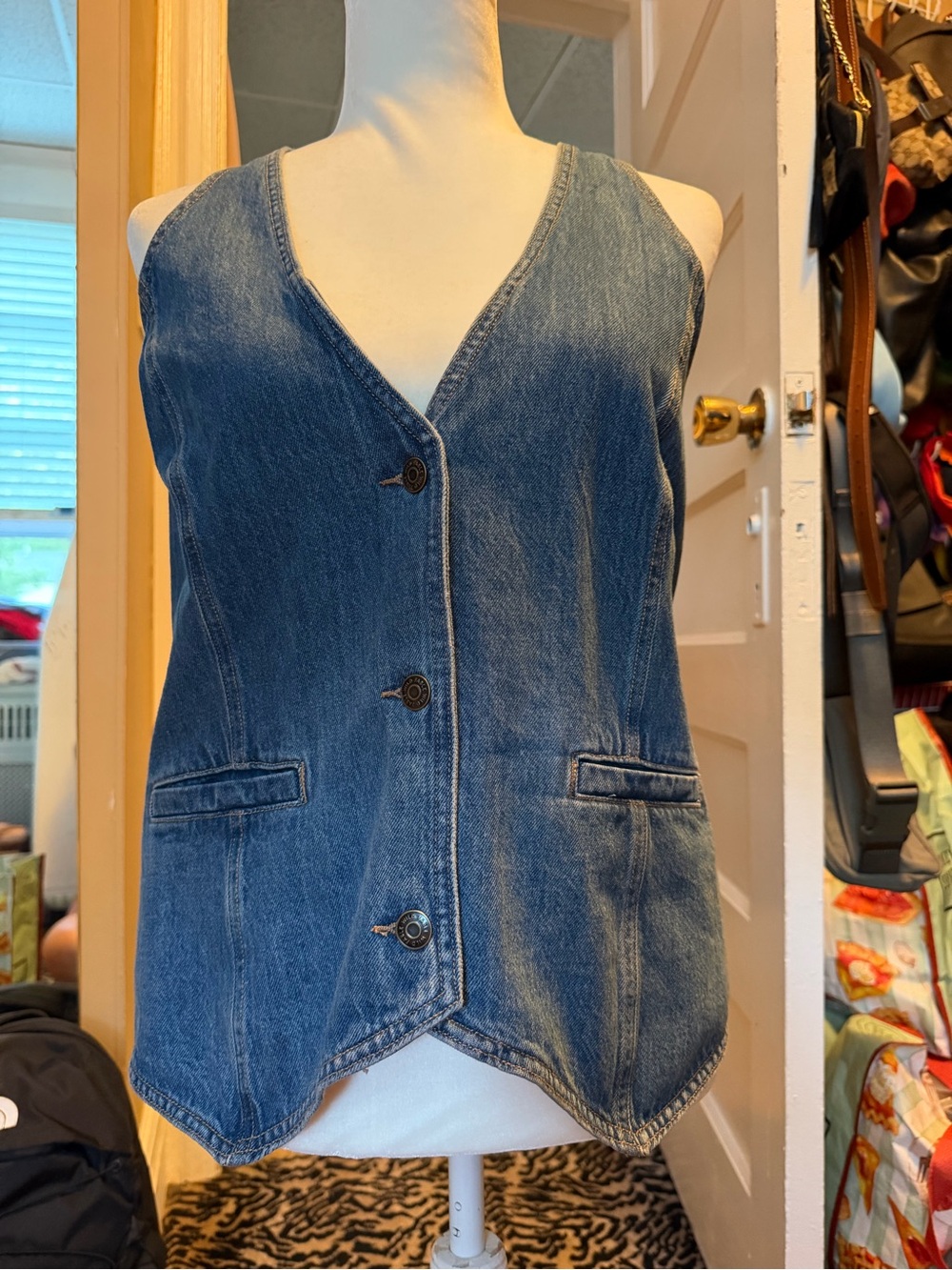 Denim Button-Front Vest in Medium Blue - Picture 4 of 9